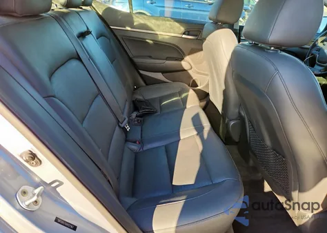 2017 Hyundai Elantra Se из США, поврежденный, VIN 5NPD84LF6HH021967